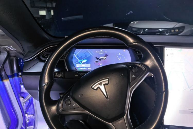 Used Tesla Model S 2017 S 75D Standard Range Edition Steering Wheel