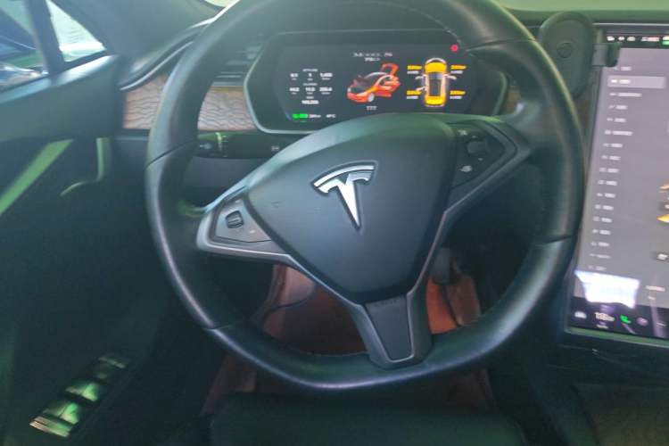 Used Tesla Model S 2017 S 75D Standard Range Edition Steering Wheel