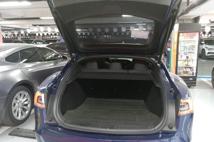 Used Tesla Model S 2017 S 75D Standard Range Edition Trunk