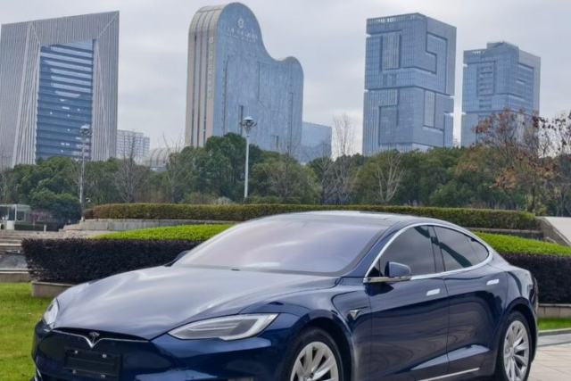 Used Tesla Model S 2017 S 75D Standard Range Edition