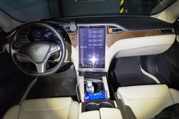 Used Tesla Model S 2017 S 100D Long Range Edition Center Console