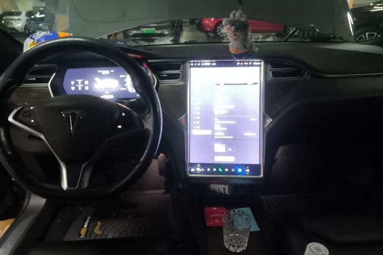 Used Tesla Model S 2017 S 100D Center Console