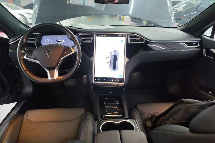 Used Tesla Model S 2017 S 75D Standard Range Edition Center Console