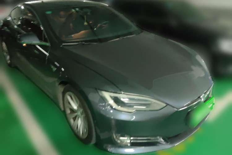 Used Tesla Model S 2017 S 75D Standard Range Edition Front Right 45 Deg