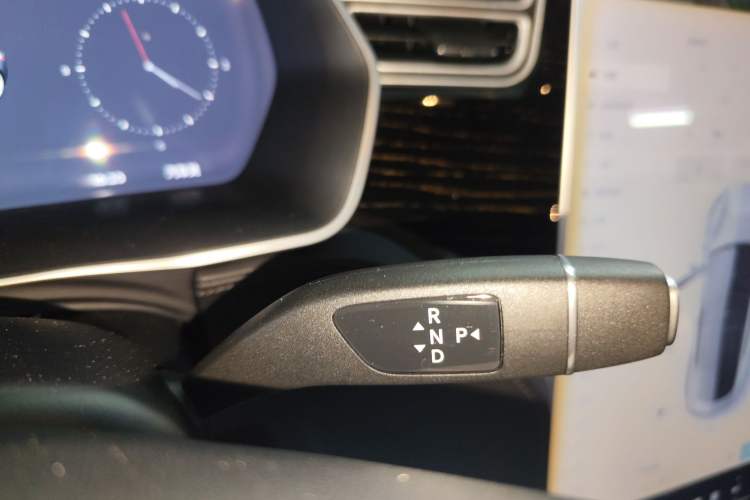 Used Tesla Model S 2017 S 75D Standard Range Edition Gear Lever