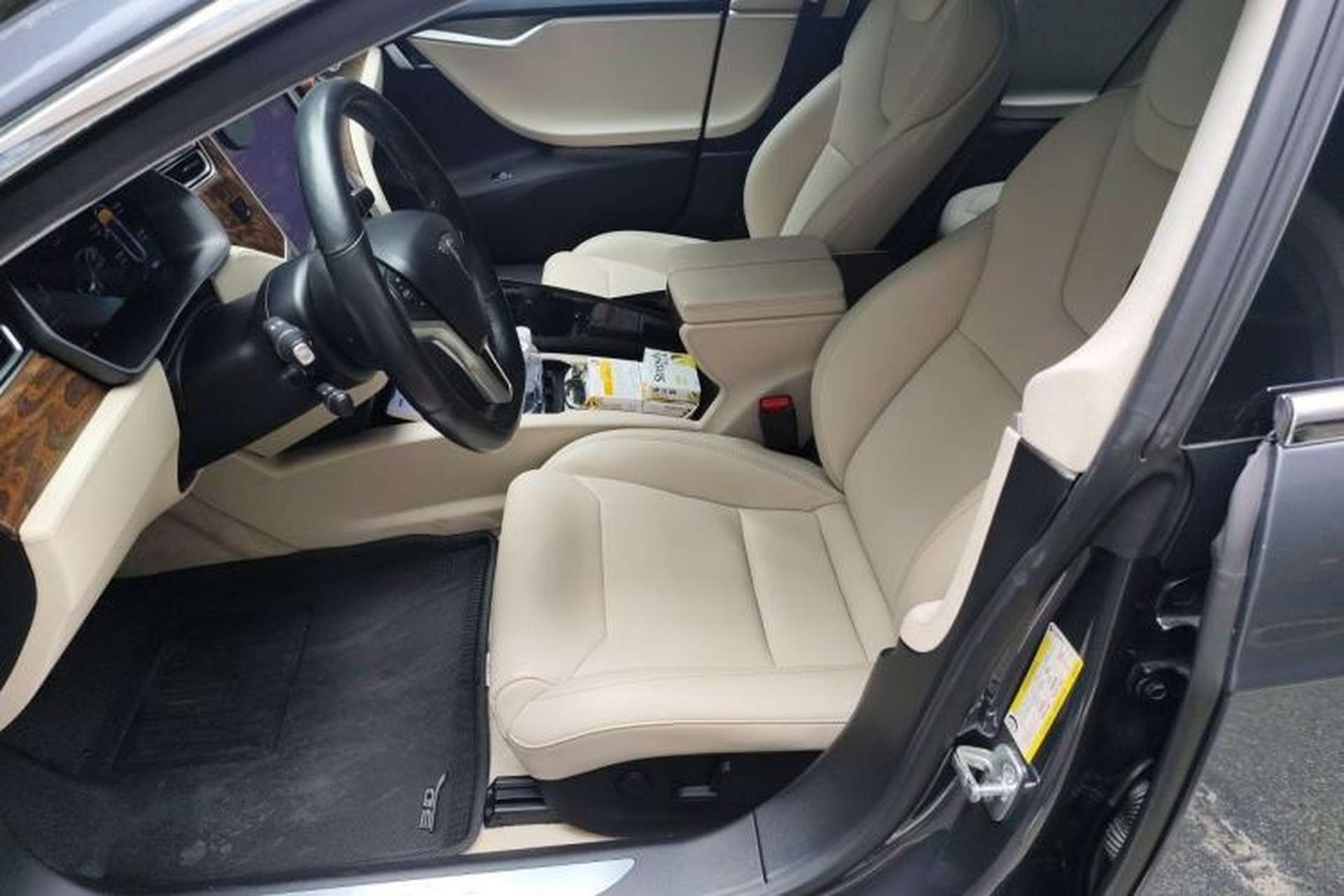 Used Tesla Model S 2017 S 100D Long Range Edition Left Front Seat