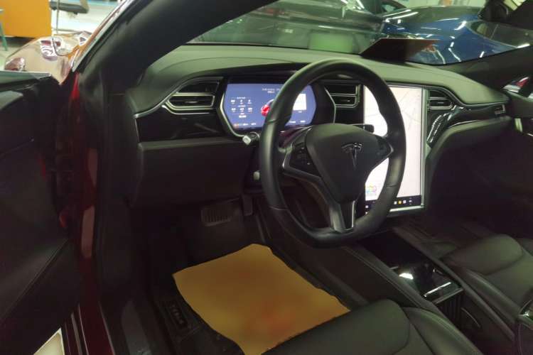 Used Tesla Model S 2017 S 75D Standard Range Edition Center Console