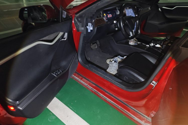Used Tesla Model S 2017 S 75D Standard Range Edition Driver Seat