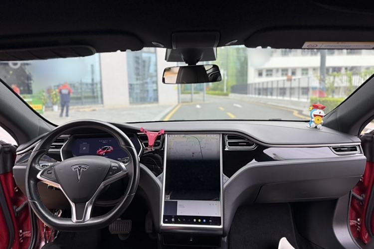 Used Tesla Model S 2017 S 75D Standard Range Edition Interior 3