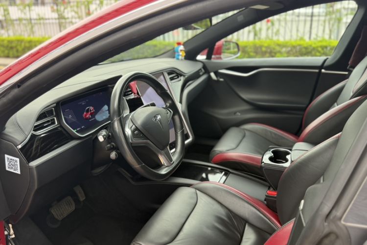 Used Tesla Model S 2017 S 75D Standard Range Edition Interior 6