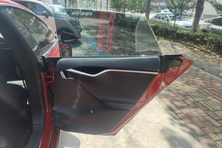 Used Tesla Model S 2017 S 75 Interior 6