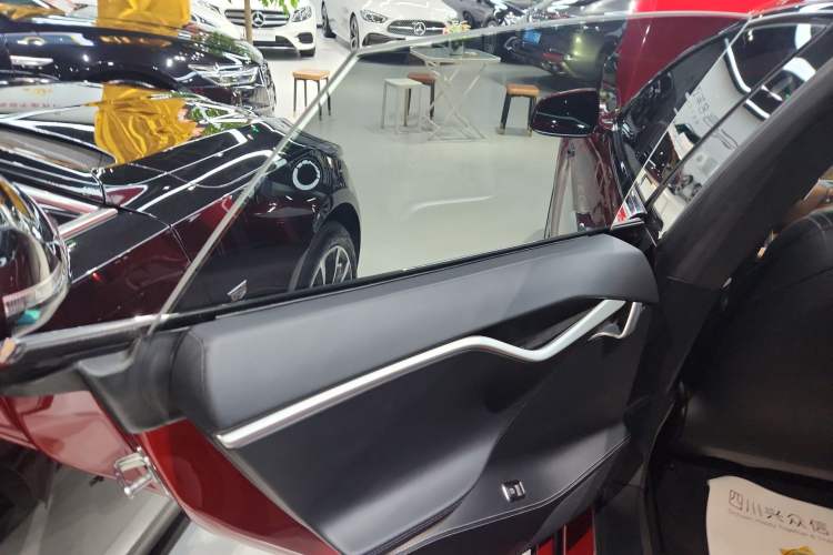 Used Tesla Model S 2017 S 100D Long Range Edition Interior 8