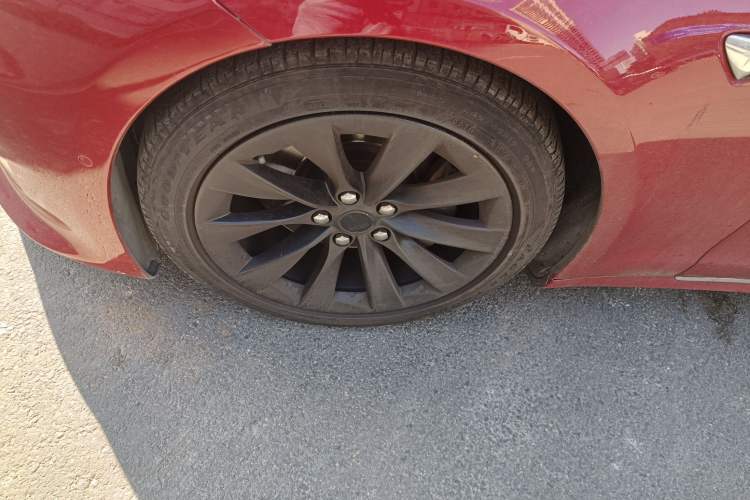 Used Tesla Model S 2017 S 75D Standard Range Edition Left Front Wheel Hub
