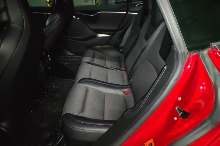 Used Tesla Model S 2017 S 75D Standard Range Edition Left Rear Seat