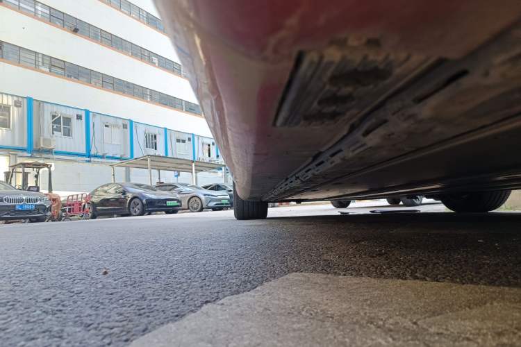 Used Tesla Model S 2017 S 75D Standard Range Edition Left Side Sill