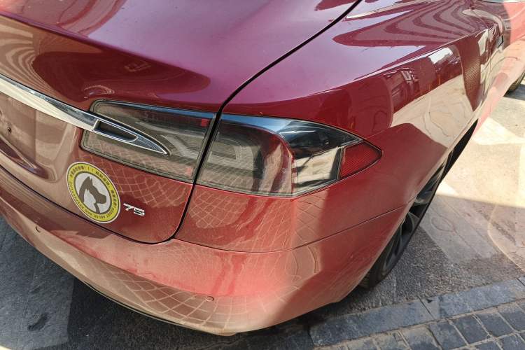 Used Tesla Model S 2017 S 75D Standard Range Edition Right Rear Taillight