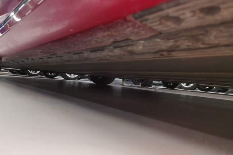 Used Tesla Model S 2017 S 75D Standard Range Edition Right Side Sill