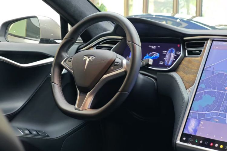 Used Tesla Model S 2017 S 75D Standard Range Edition Engine Bay