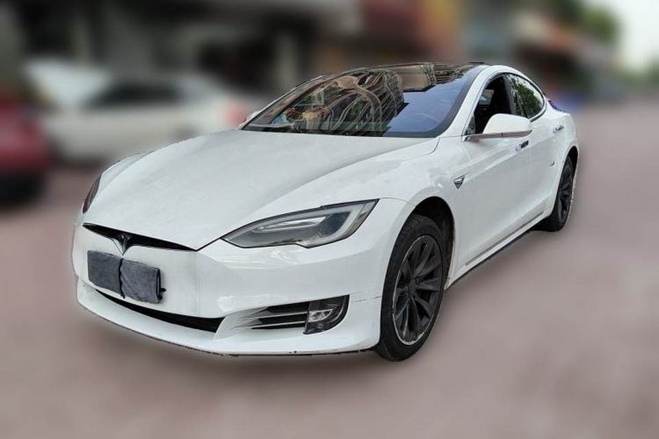 Tesla Model S 2017