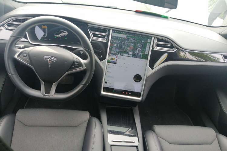 Used Tesla Model S 2017 S 75D Standard Range Edition Center Console