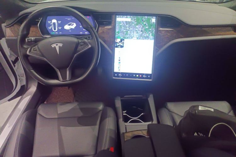 Used Tesla Model S 2017 S 75D Standard Range Edition Center Console