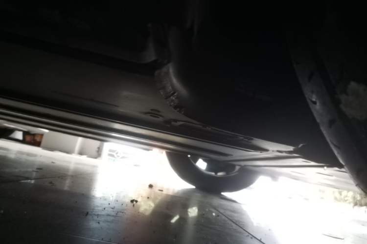 Used Tesla Model S 2017 S 75D Standard Range Edition Chassis Front Right