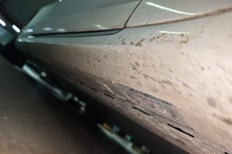 Used Tesla Model S 2017 S 75D Standard Range Edition Chassis Front Right