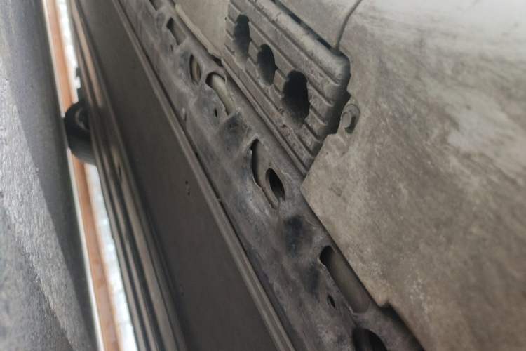 Used Tesla Model S 2017 S 75 Chassis Rear Left