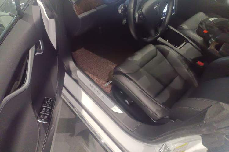 Used Tesla Model S 2017 S 75D Standard Range Edition Driver Seat