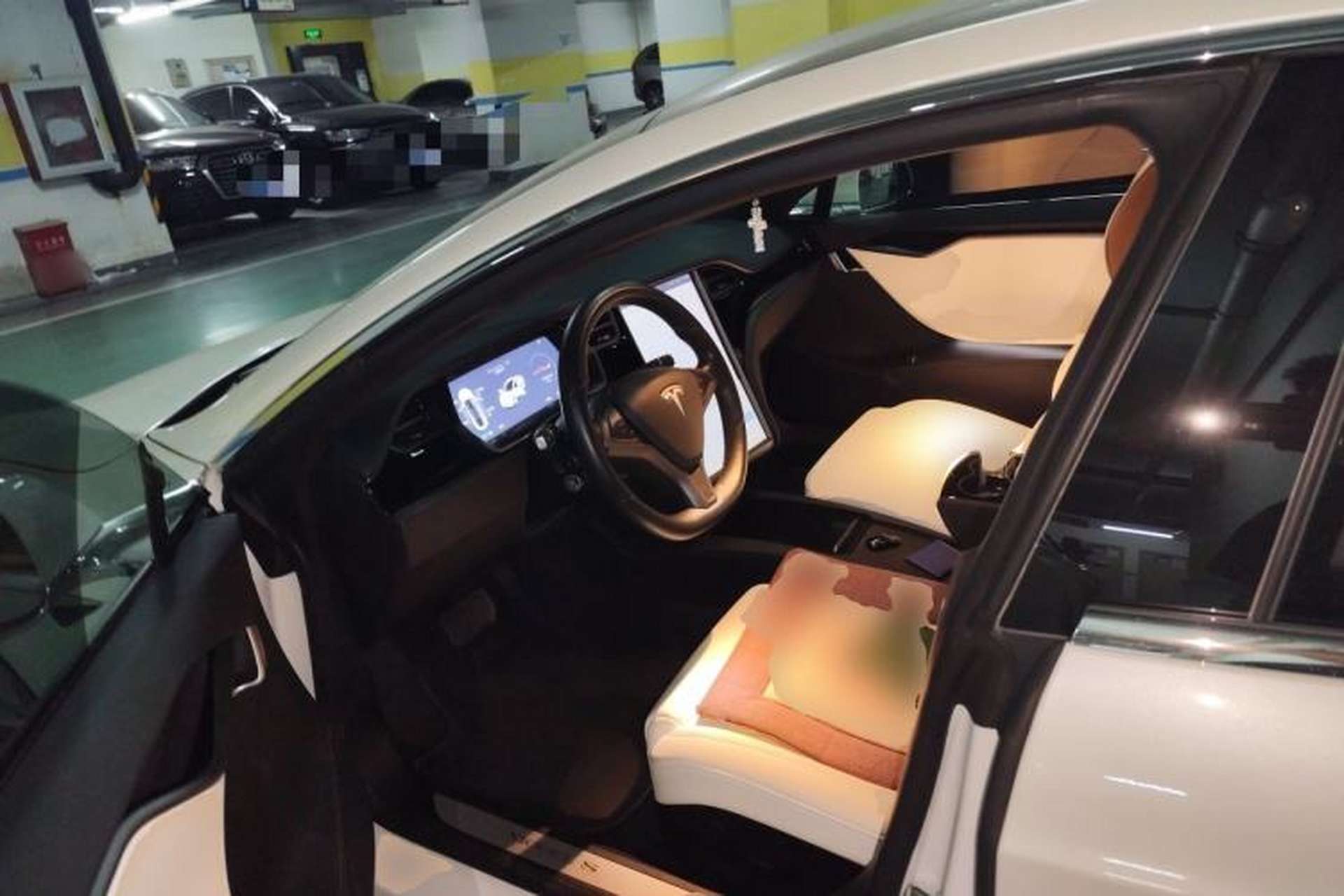 Used Tesla Model S 2017 S 100D Long Range Edition Driver Seat