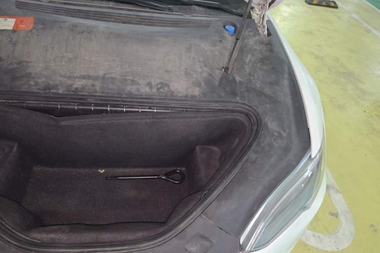 Used Tesla Model S 2017 S 75D Standard Range Edition Engine Bay Left