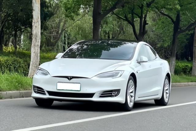Used Tesla Model S 2017 S 75D Standard Range Edition