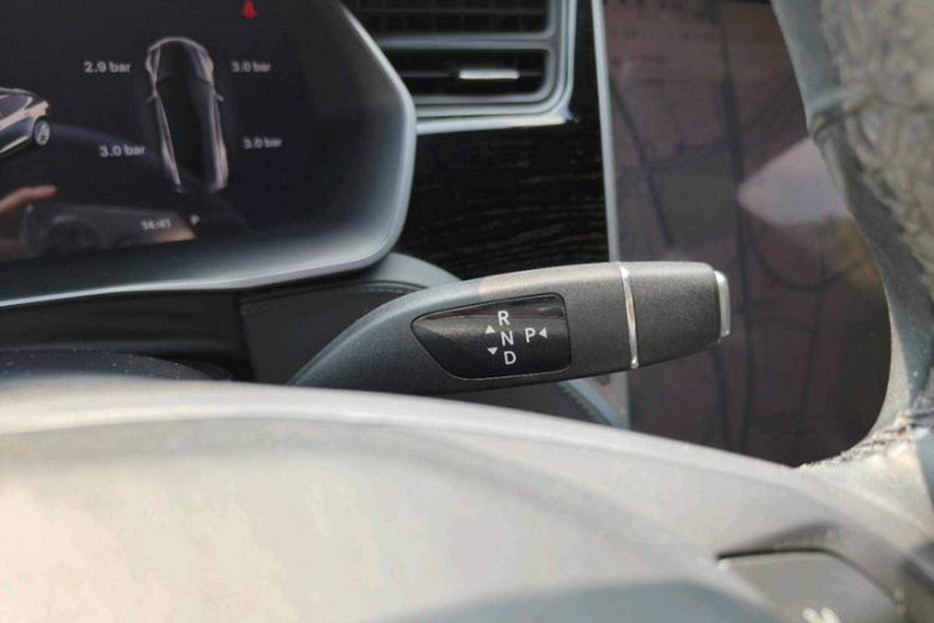 Used Tesla Model S 2017 S 75D Standard Range Edition Interior 5