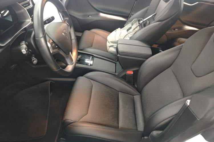 Used Tesla Model S 2017 S 75D Standard Range Edition Left Front Seat