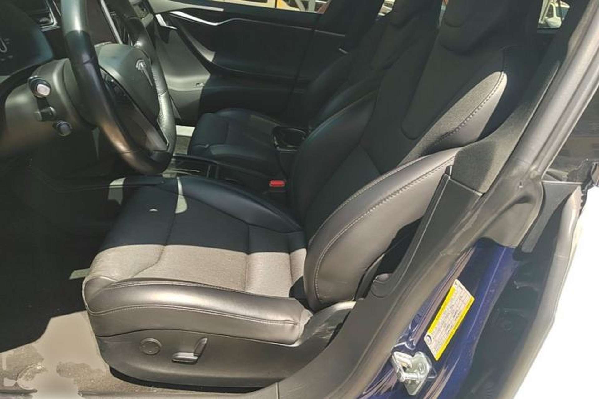 Used Tesla Model S 2017 S 75D Standard Range Edition Left Front Seat