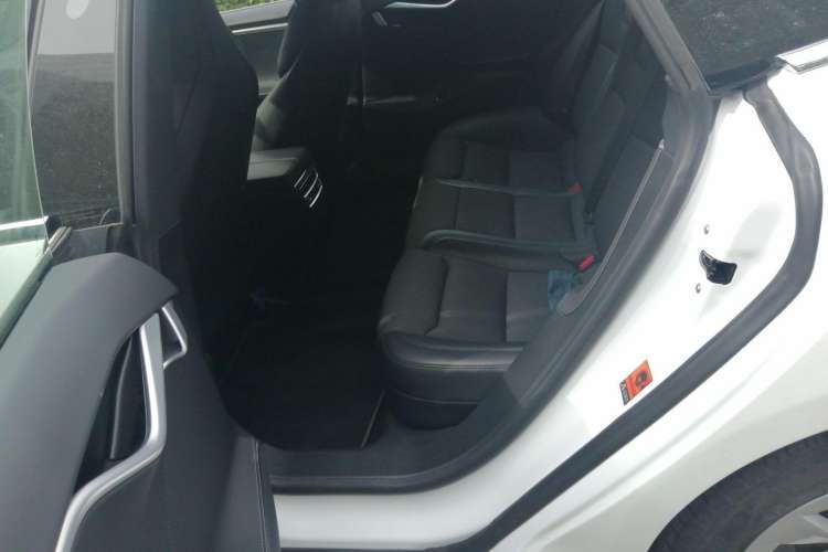 Used Tesla Model S 2017 S 75D Standard Range Edition Left Rear Seat