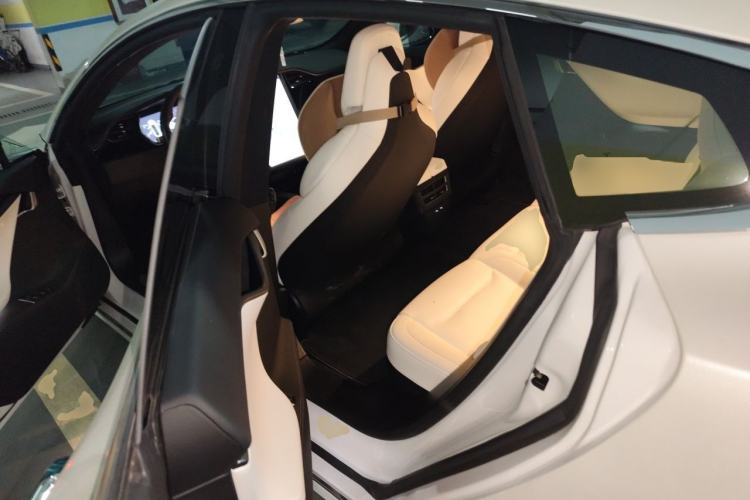 Used Tesla Model S 2017 S 100D Long Range Edition Left Rear Seat