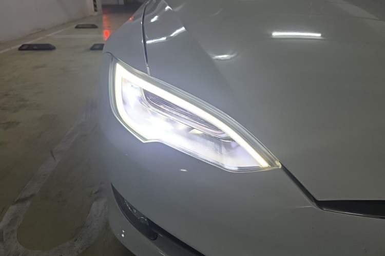 Used Tesla Model S 2017 S 75D Standard Range Edition Right Front Headlight