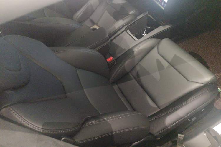 Used Tesla Model S 2017 S 75D Standard Range Edition Right Front Seat