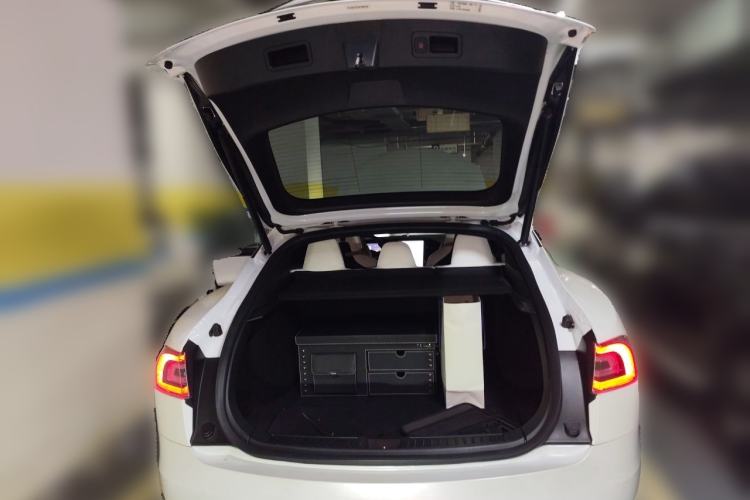 Used Tesla Model S 2017 S 100D Long Range Edition Trunk