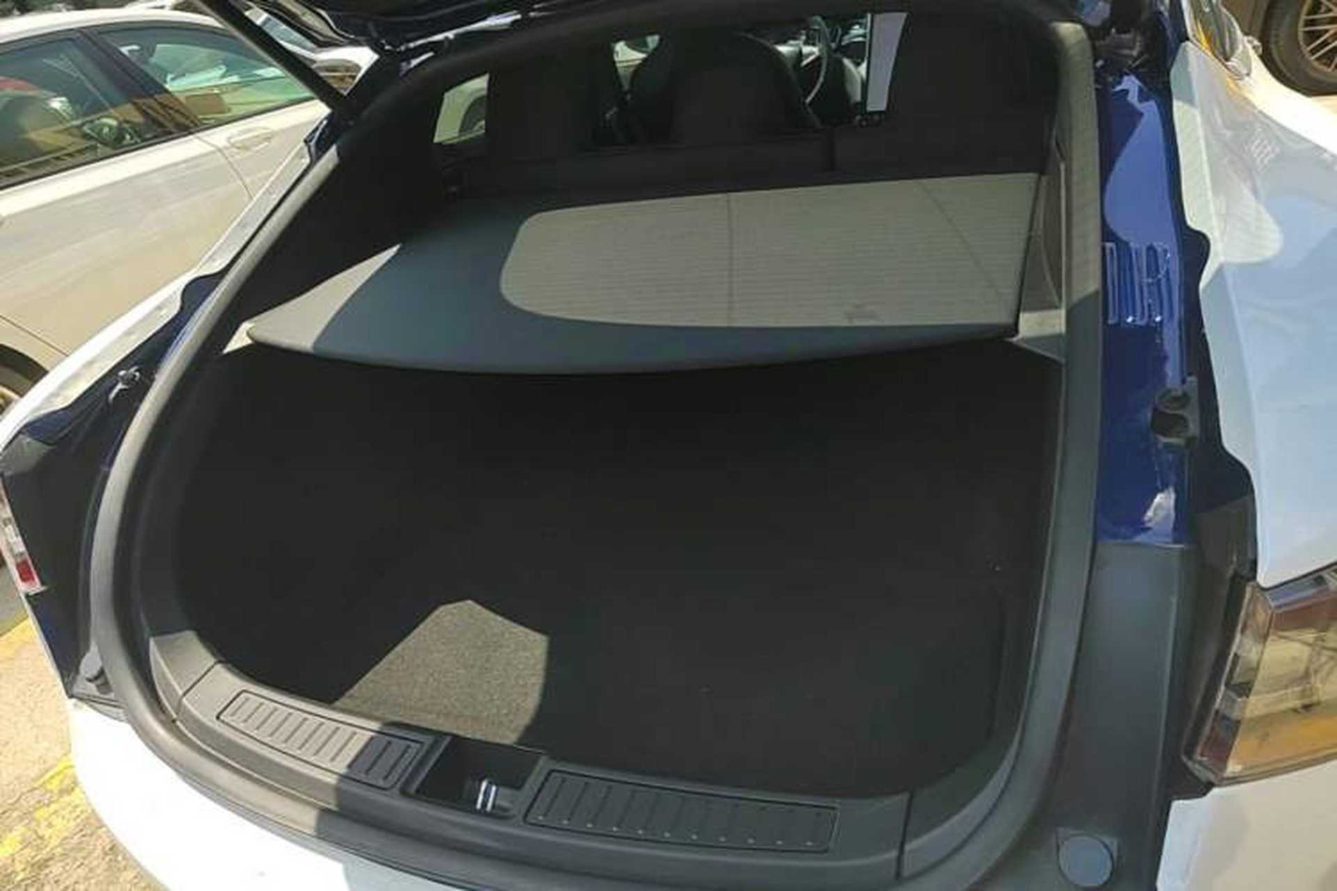 Used Tesla Model S 2017 S 75D Standard Range Edition Trunk