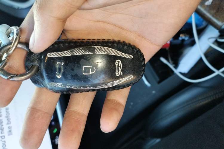 Used Tesla Model S 2017 S 75 Vehicle Key
