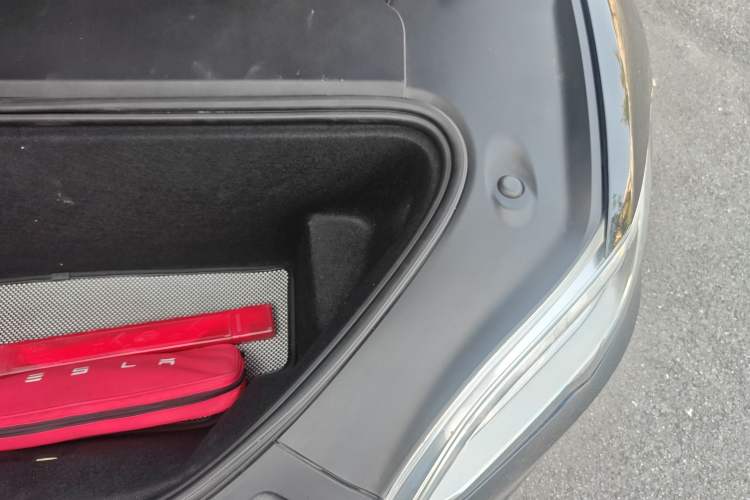 Used Tesla Model S 2019 Performance High-Performance Edition Engine Bay Left