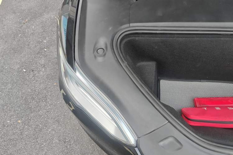 Used Tesla Model S 2019 Performance High-Performance Edition Engine Bay Right
