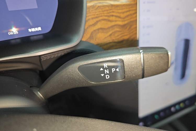 Used Tesla Model S 2019 Long-Range Version Gear Lever