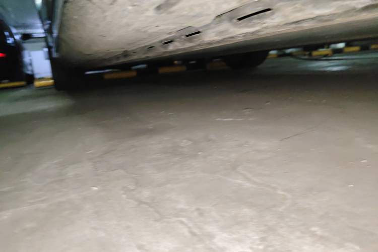 Used Tesla Model S 2019 Long-Range Version Chassis Front Right