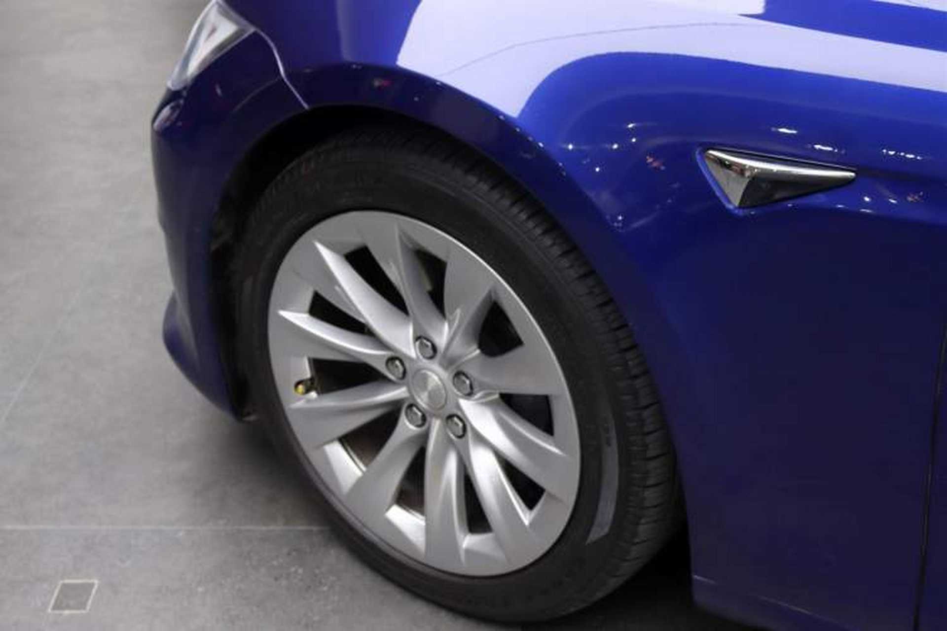 Used Tesla Model S 2019 Long-Range Version Exterior 9