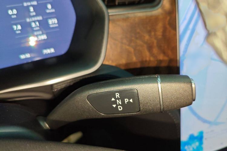 Used Tesla Model S 2019 Long-Range Version Gear Lever