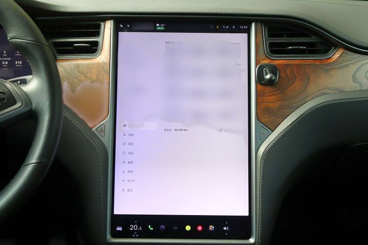 Used Tesla Model S 2019 Long-Range Version Interior 13