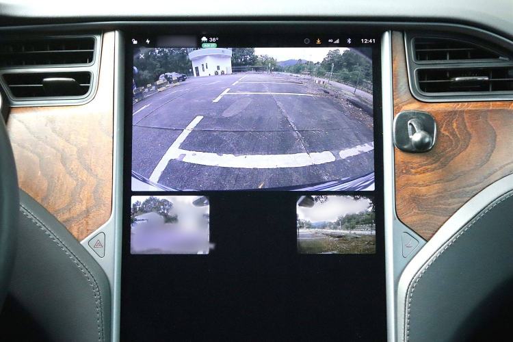 Used Tesla Model S 2019 Long-Range Version Interior 15